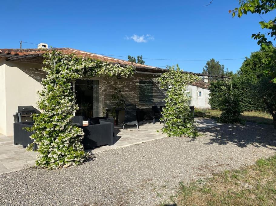 Maison De Plain Pied Avec Terrain De Petanque Villa Draguignan Exterior foto